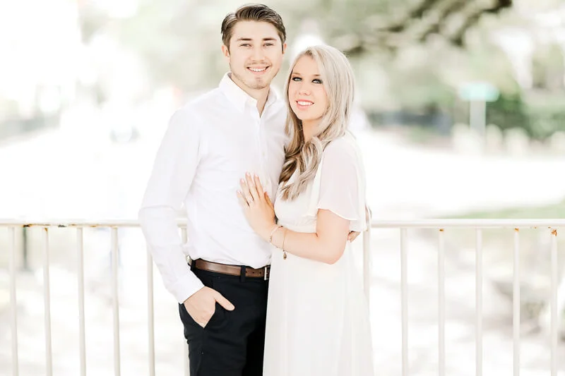sweet-charleston-engagement-photos-8.jpg