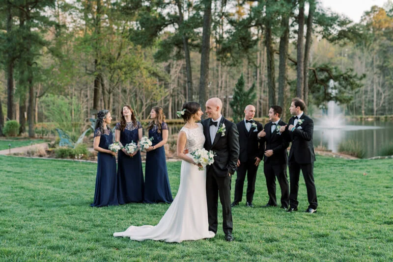 lakeside-raleigh-wedding-16.jpg