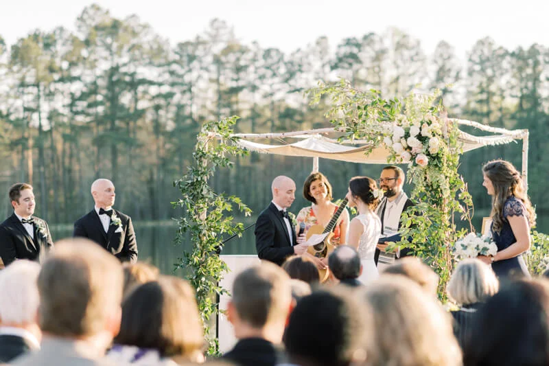 lakeside-raleigh-wedding-14.jpg