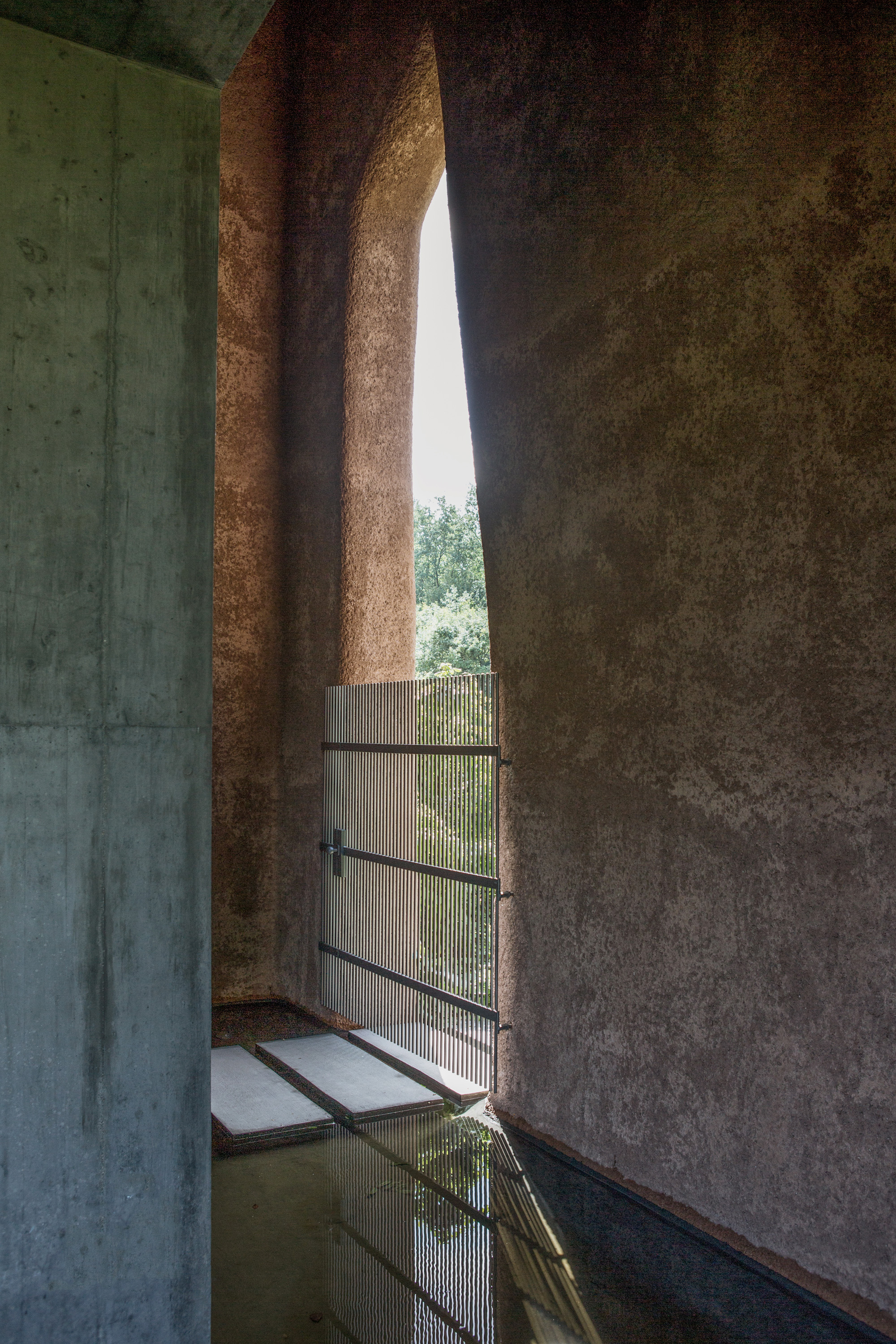 archaic_OppenheimArchitecture_WaterPurificationRock_29.jpg