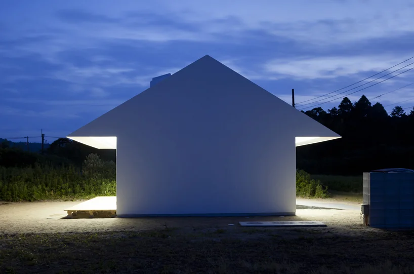 archaic_ISM_InternationalRoyalArchitecture_2.jpg