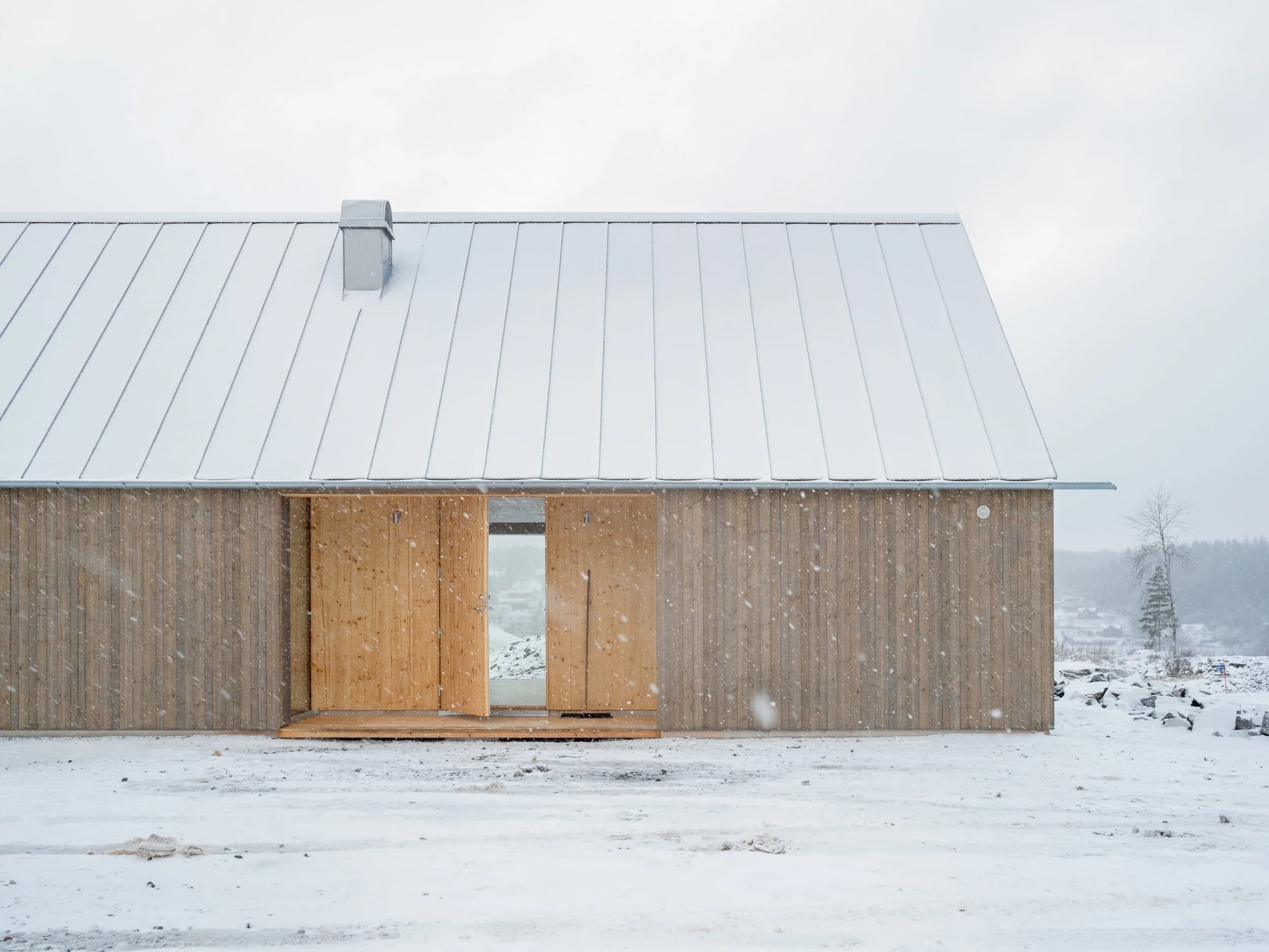 archaic_JimBrunnestom_DalslandCabin_11.jpg