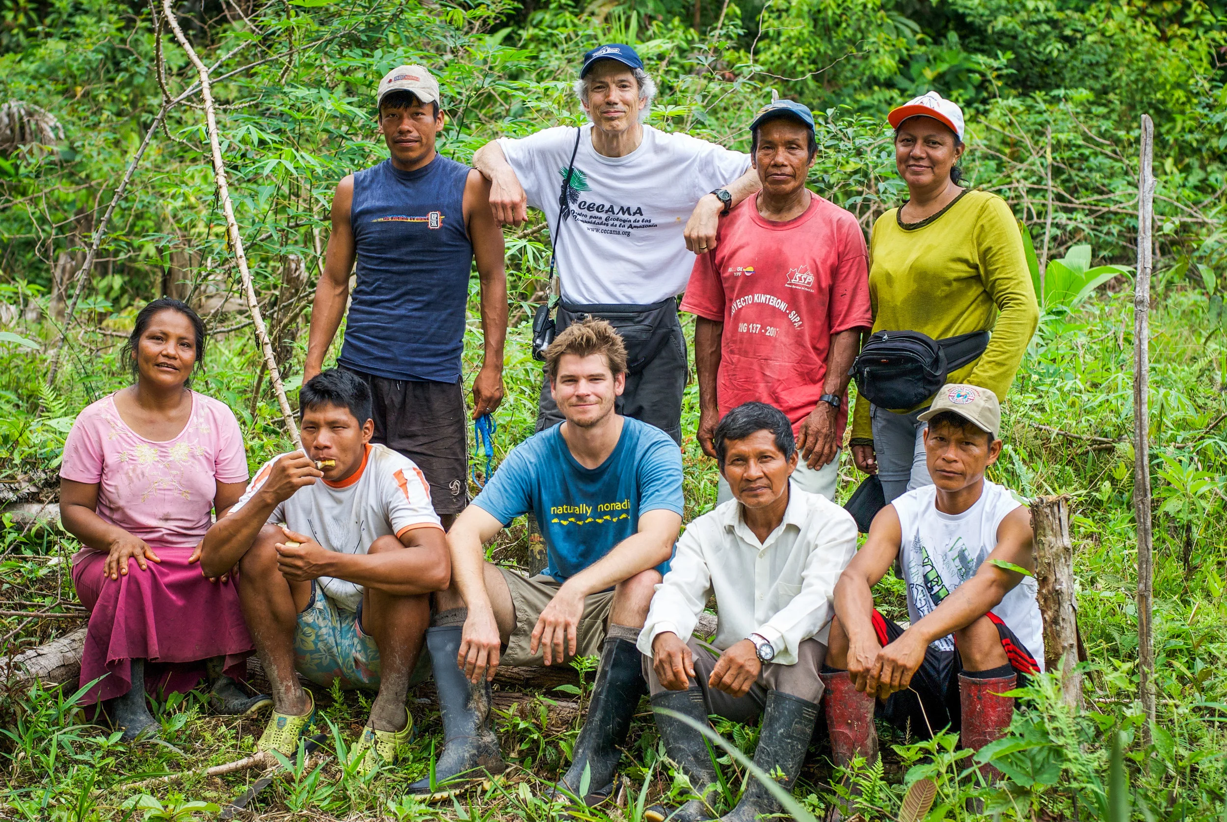 The rosewood farmers of Brillo Nuevo with Campbell Plowden (top center) and the author.