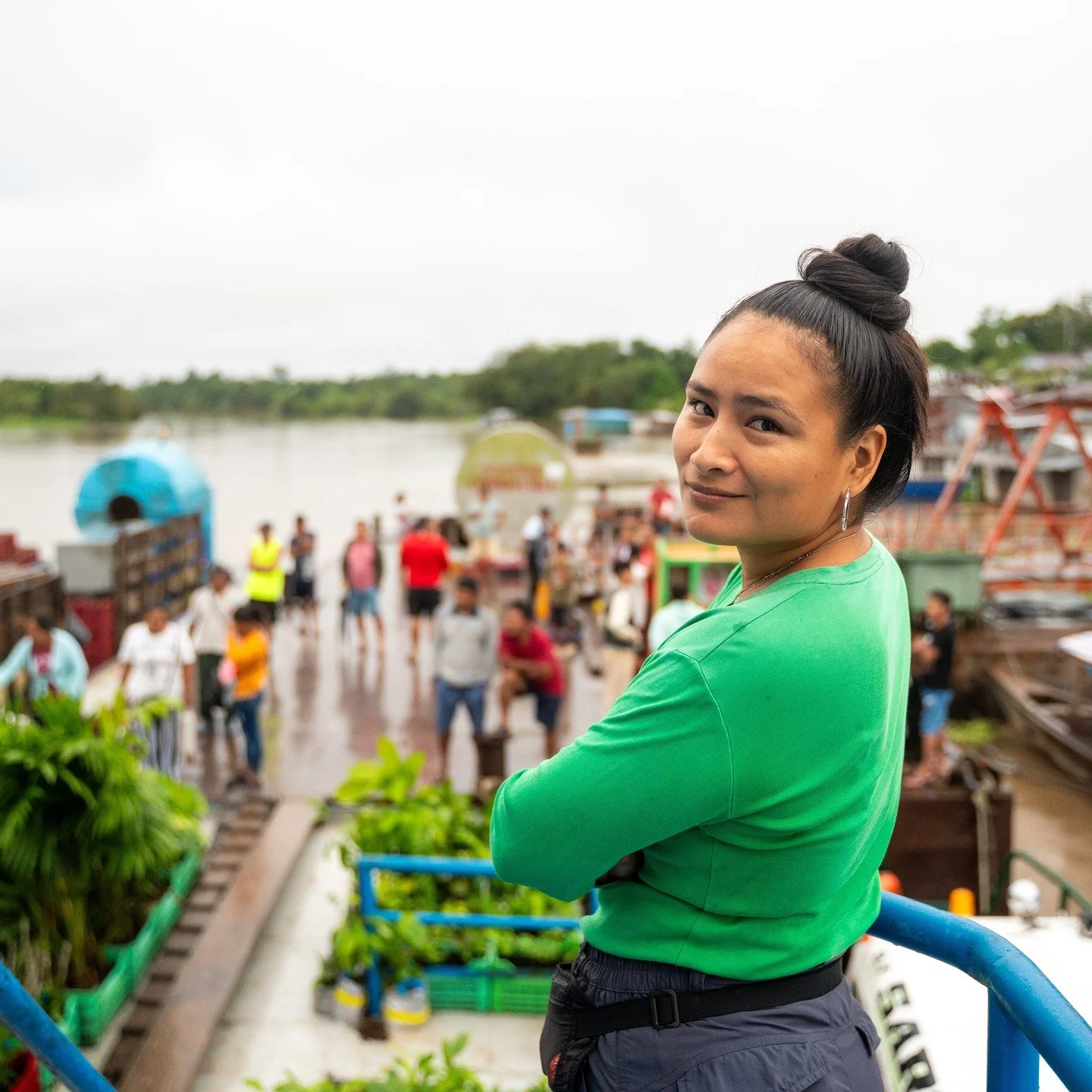 Team work makes the dream work! 🍀

The dream? Reforest endangered Amazonian tree species working hand in hand with Indigenous communities. 

The team: Camino Verde, Loreto. Composed of farmers, foresters, native community members, agronomists, techn