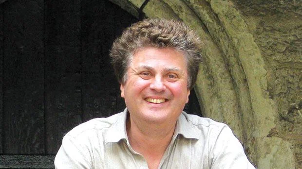 Cyprian Broodbank - MedAfrica Principal Investigator Disney Professor of Archaeology and Director of the McDonald Institute for Archaeological Research, University of Cambridge, uk Cyprian's research interests lay in comparative world archaeology, global 'prehistory', the archaeology and long-term history of the Mediterranean, emergence of long range connectivity and patterning of early life on islands. He is the Director of the Bronze Age Greece, inter-disciplinary field project based on Kythera. He published several books, among which 'The Making of the Middle Sea', which won the Wolfson History Prize for 2014. He was elected Fellow of the British Academy in 2015.