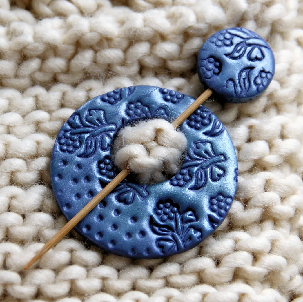 Textured Shawl Pin