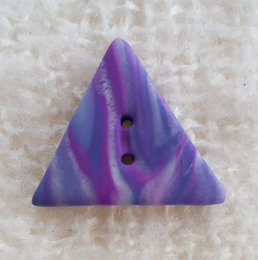 Triangle button 1.jpg