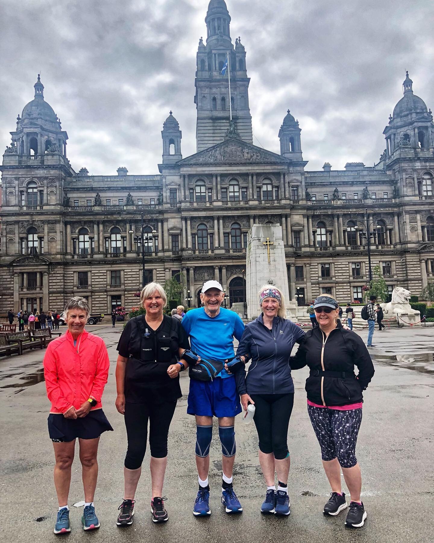 A special 70th (!!) birthday run tour round Glasgow for Robin, who is still managing to run almost every day! 🥳