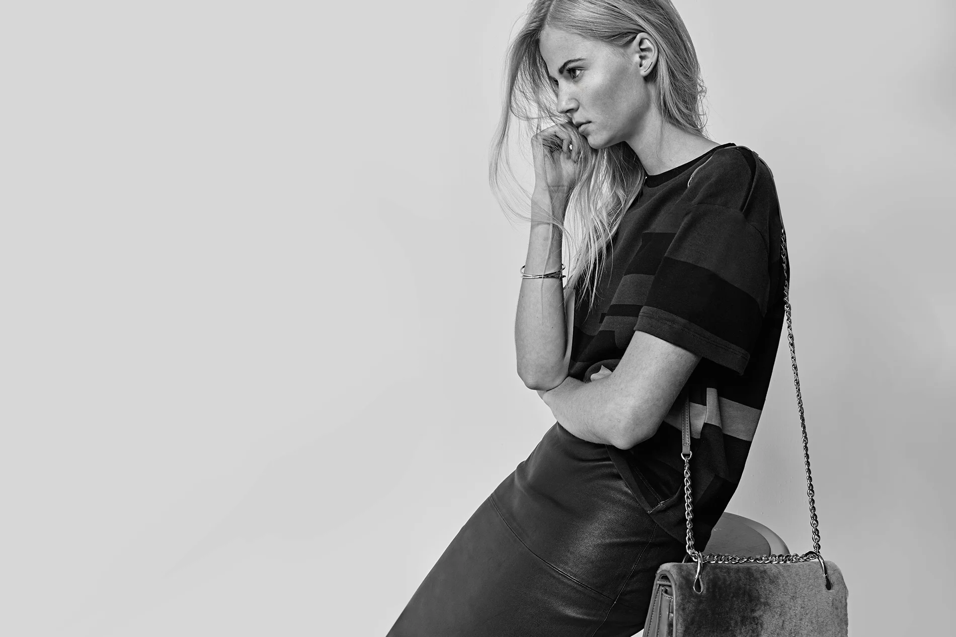 STANDARD-FALL-1510821.jpg