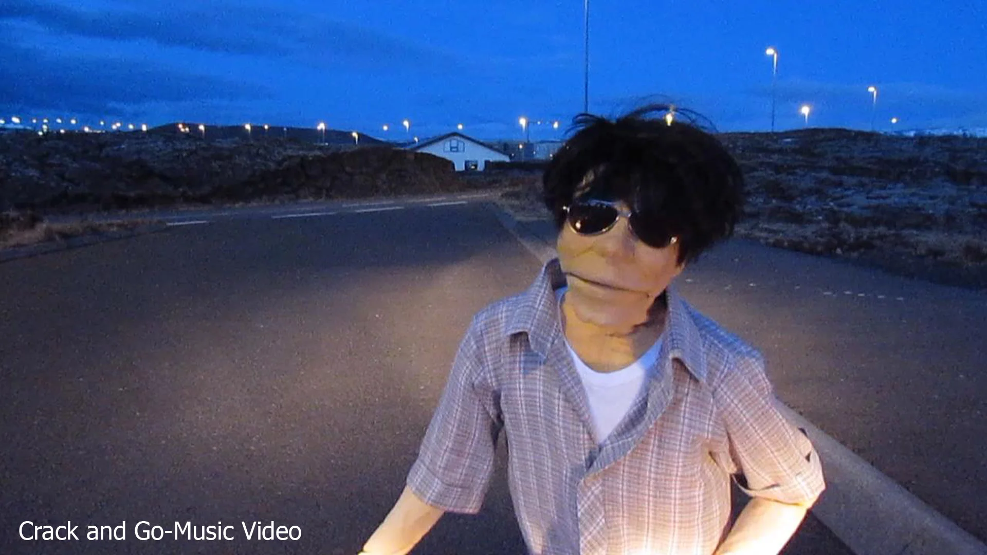 crack and go music video 02.jpg