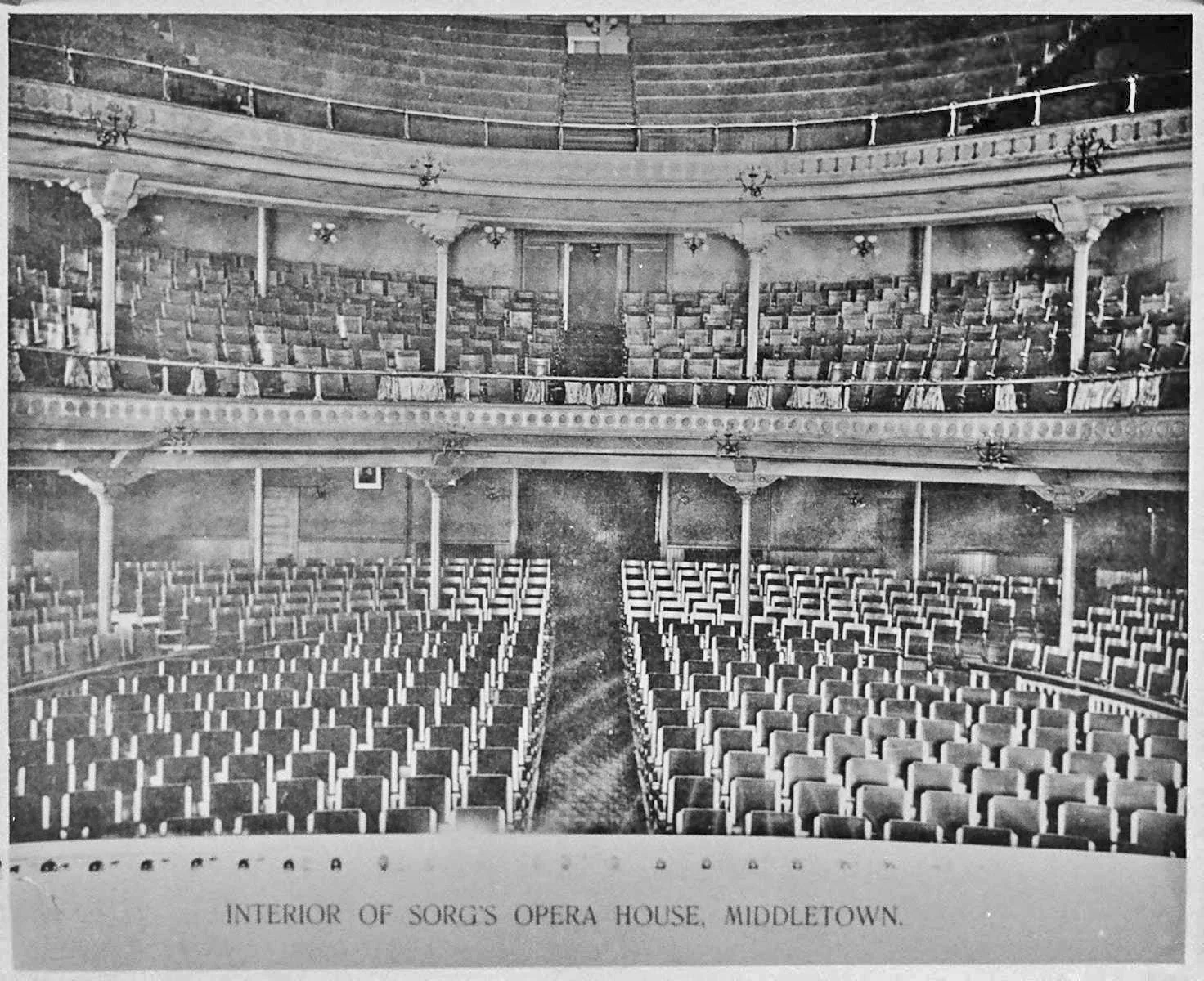 02_Interior_Sorg_Opera_House_1892_mod.jpg