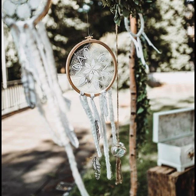 Es geht in die Vollen! Die ersten Hochzeiten des n&auml;chsten Jahres stecken bereits mitten in der Planung! Wie wollt ihr heiraten? Wie w&auml;re es mit ein bisschen #boho ?
Photography @lichtundblick_foto 
#bohowedding #simplybeautiful #naturalwedd