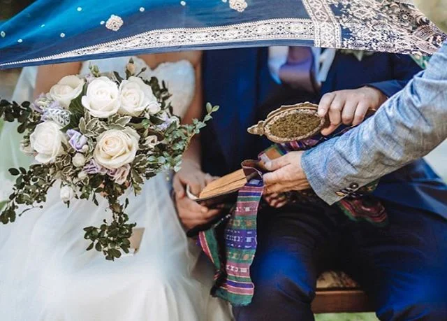 Hochzeit geplant? Gestaltet eure freie Zeremonie mit einmaligen und pers&ouml;nlichen Ritualen 💜

Photography @sveamalina 
#freietraureden #traudichfrei #zeremonie #oneofmyfavoritecouples @avesta.elham #heiratewieduwillst #allthatmattersisyou
