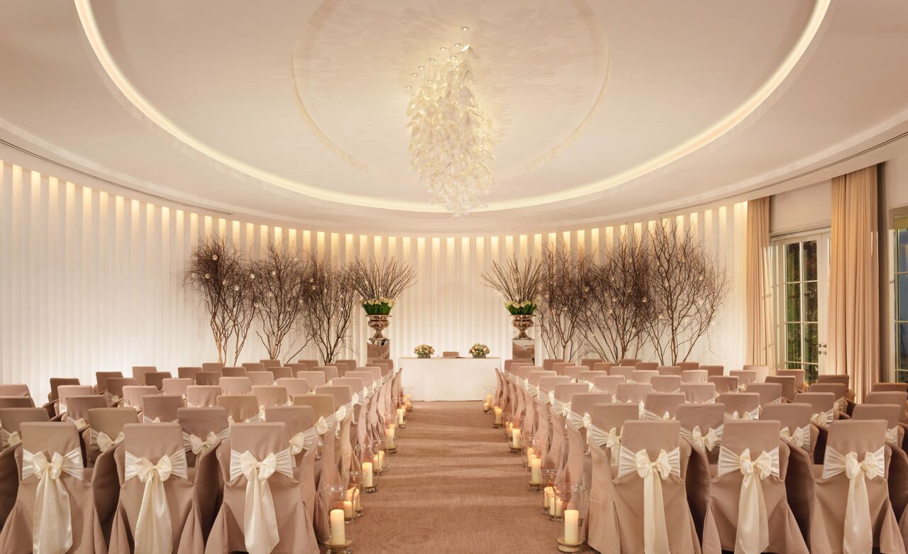 Oval Room wedding ceremony