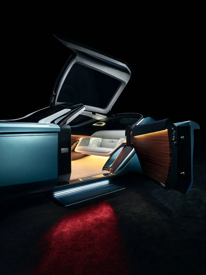 ROLLS-ROYCE 103EX: ALL-ELECTRIC, AUTONOMOUS, BESPOKE MOBILITY, ULTIMATE LUXURY
