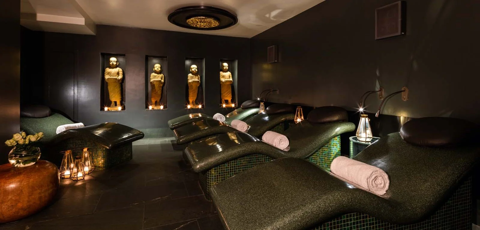 The_May_Fair_Spa__relaxation_room1600x1067.jpg
