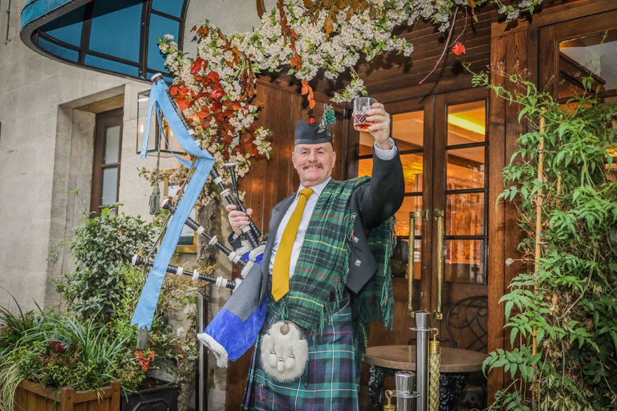 BURNS NIGHT AT CORRIGAN'S MAYFAIR: BAGPIPES, WHISKEY AND 'ODE TO HAGGIS' 