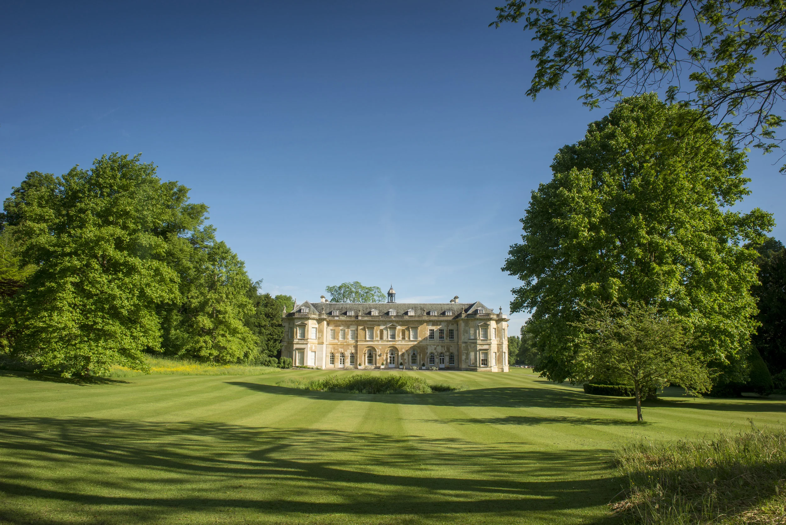 REVIEW: HARTWELL HOUSE HOTEL IN THE VALE OF AYLESBURY, BUCKINGHAMSHIRE