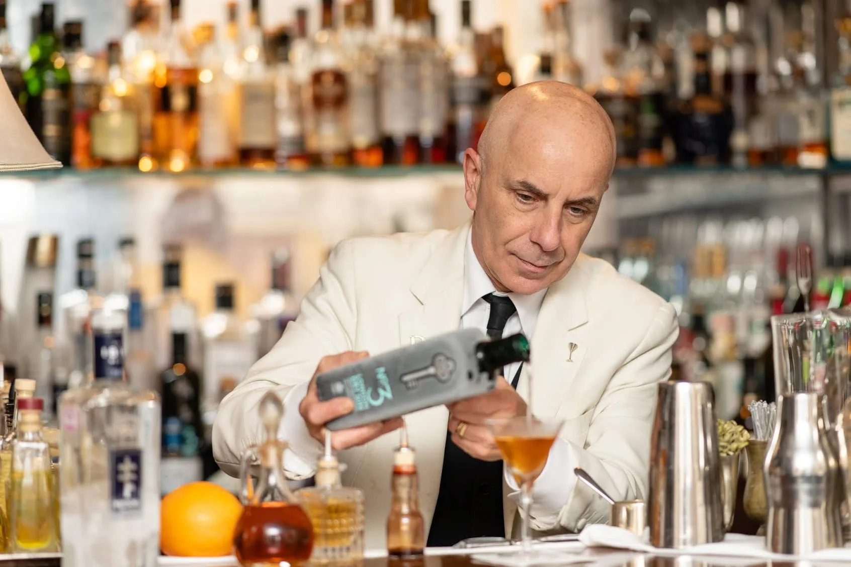 NEW LOOK RÉMY MARTIN COGNAC AND CIGAR GARDEN FOR 2019 AT DUKES LONDON