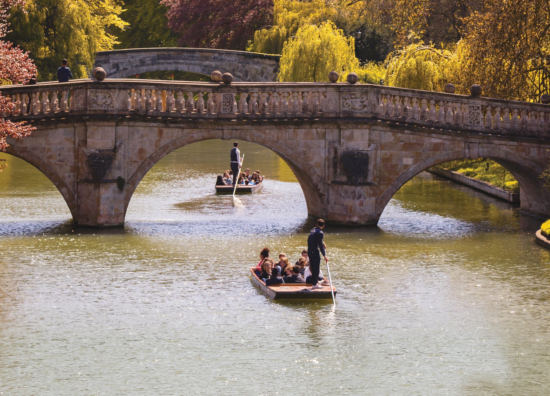 Clare College Bridge Autumn, credit Scudamore's Punting.jpg