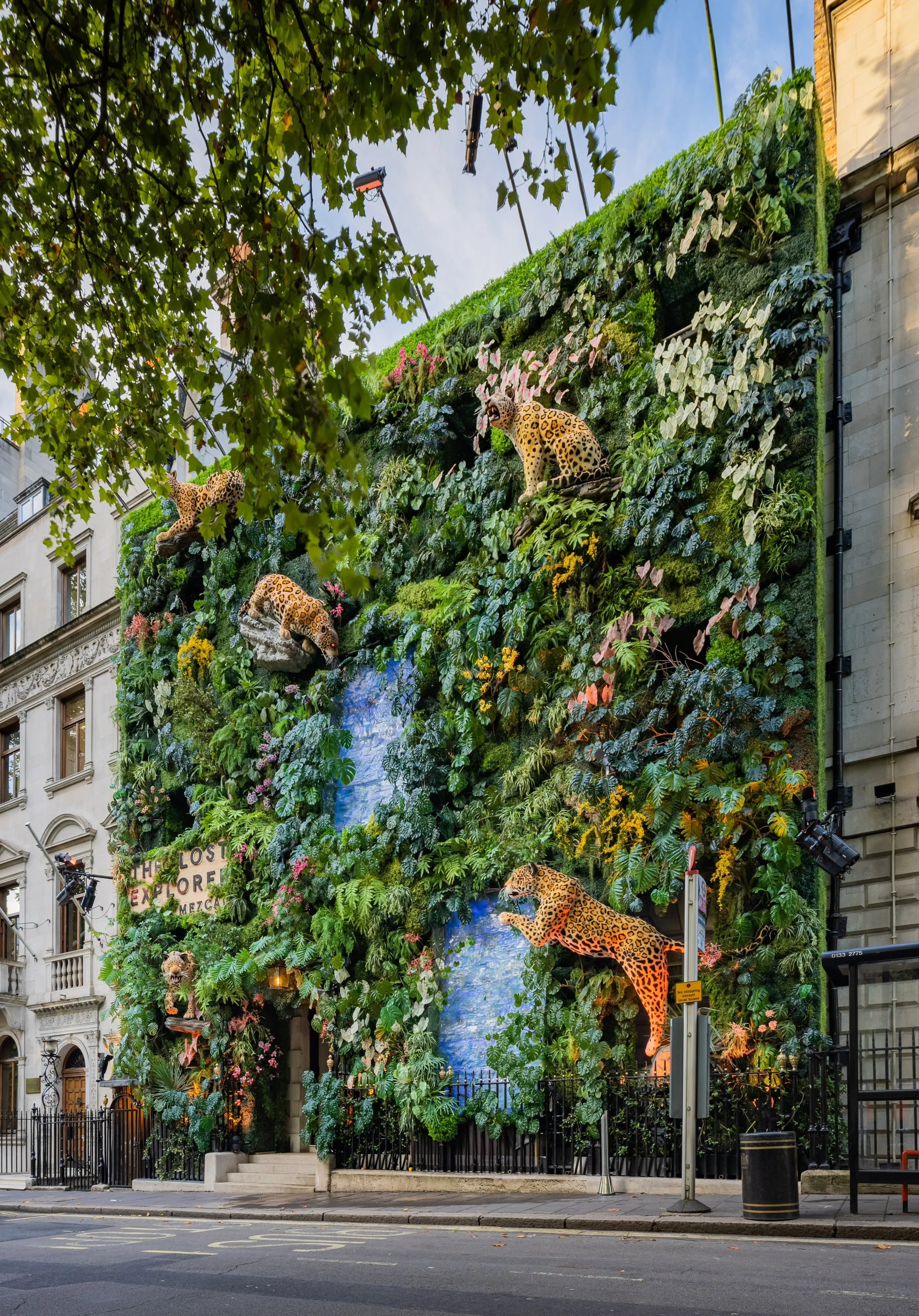 ANNABEL'S FOR THE AMAZON 2022 FAÇADE IS REVEALED ON BERKELEY SQUARE