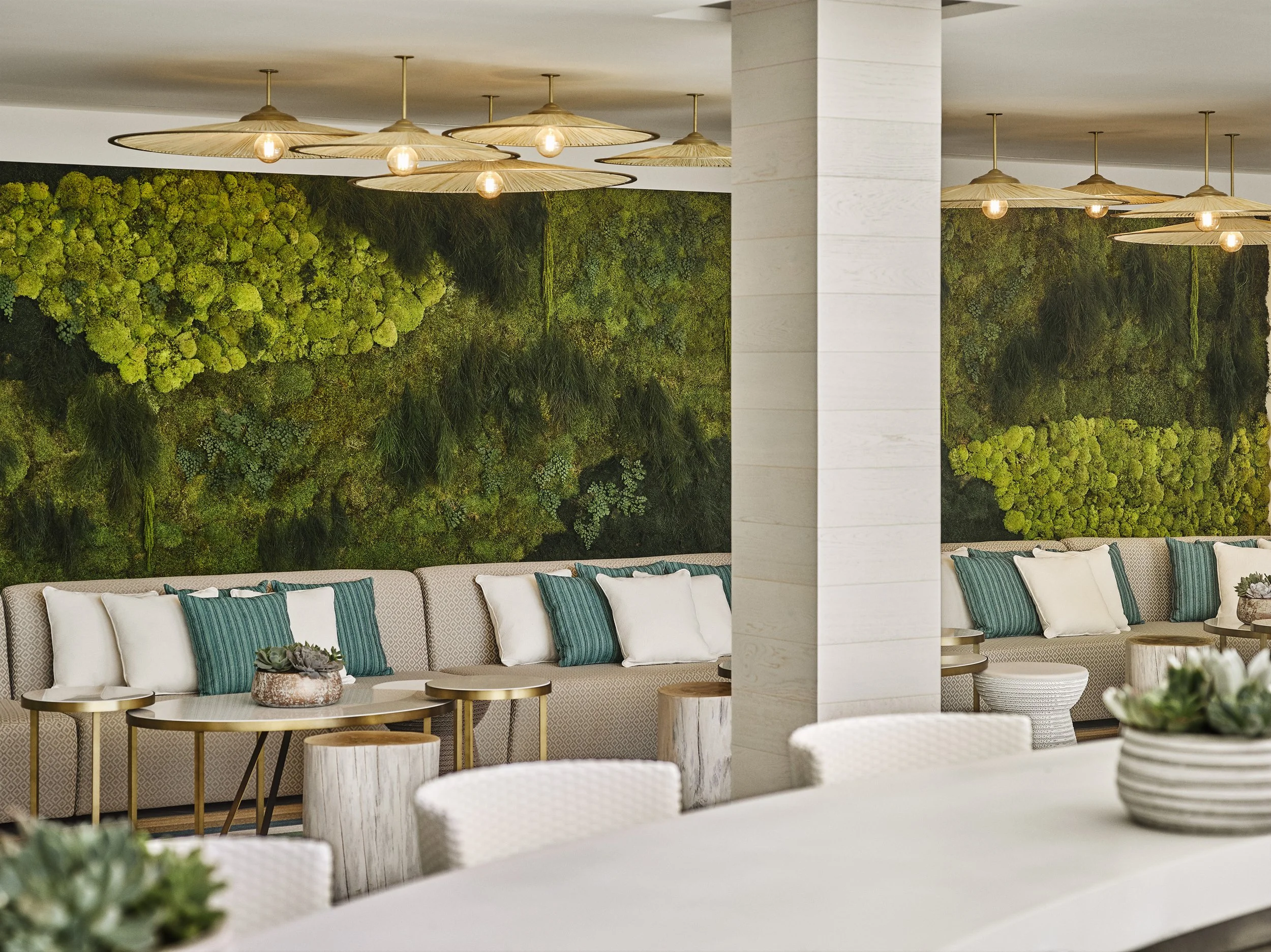 Pool Bar indoor.jpg