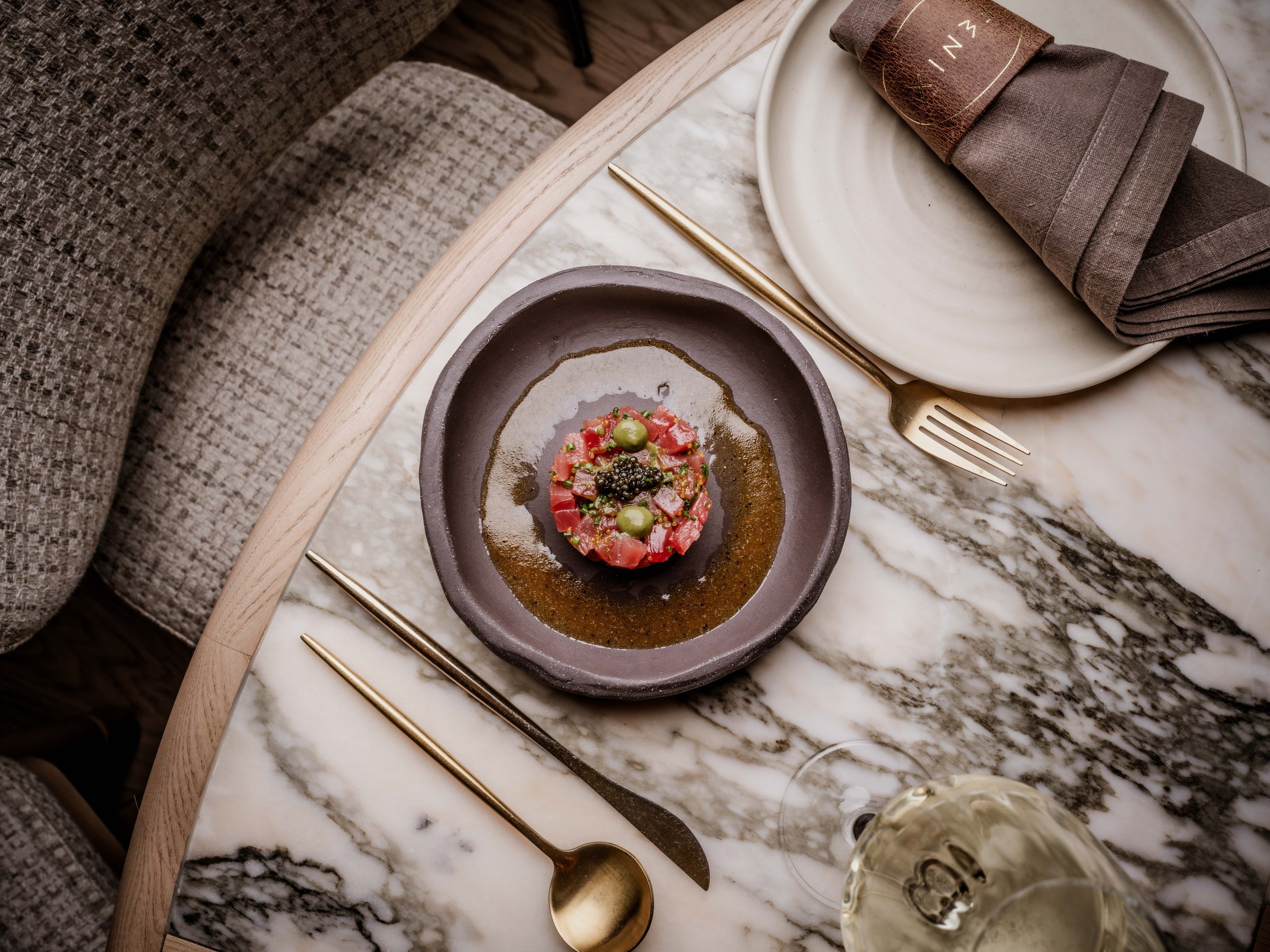 Copy of TUNA TARTARE LANDSCAPE .jpg