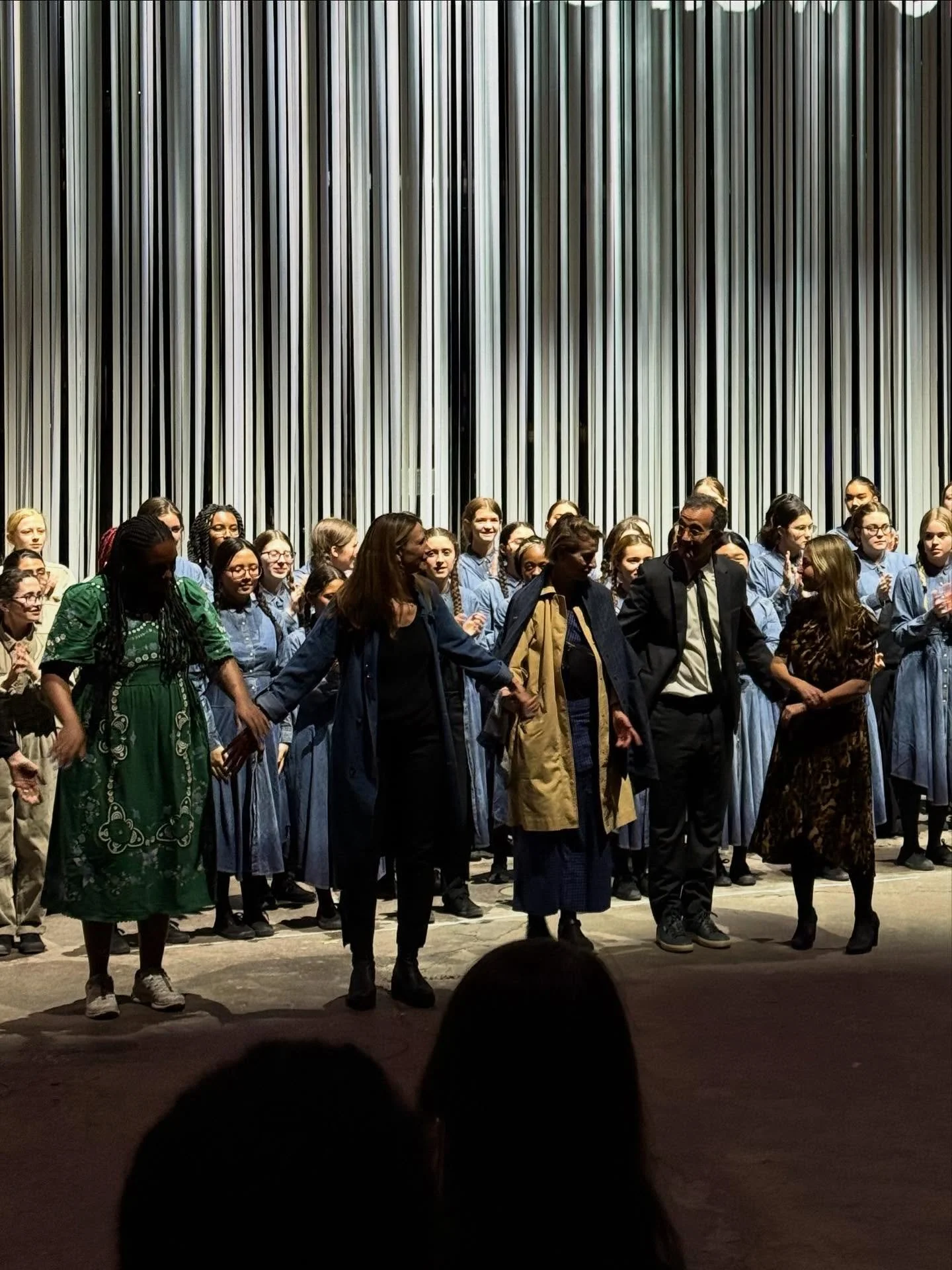 What a deeply transportive experience. With each artist elevating each other to such a powerful result ❤️ @bychorus under the direction of @dianneberkun always inspires. Plus the profound vision of @jadabumrad @jessicagrindstaff and @paolaprestini. B