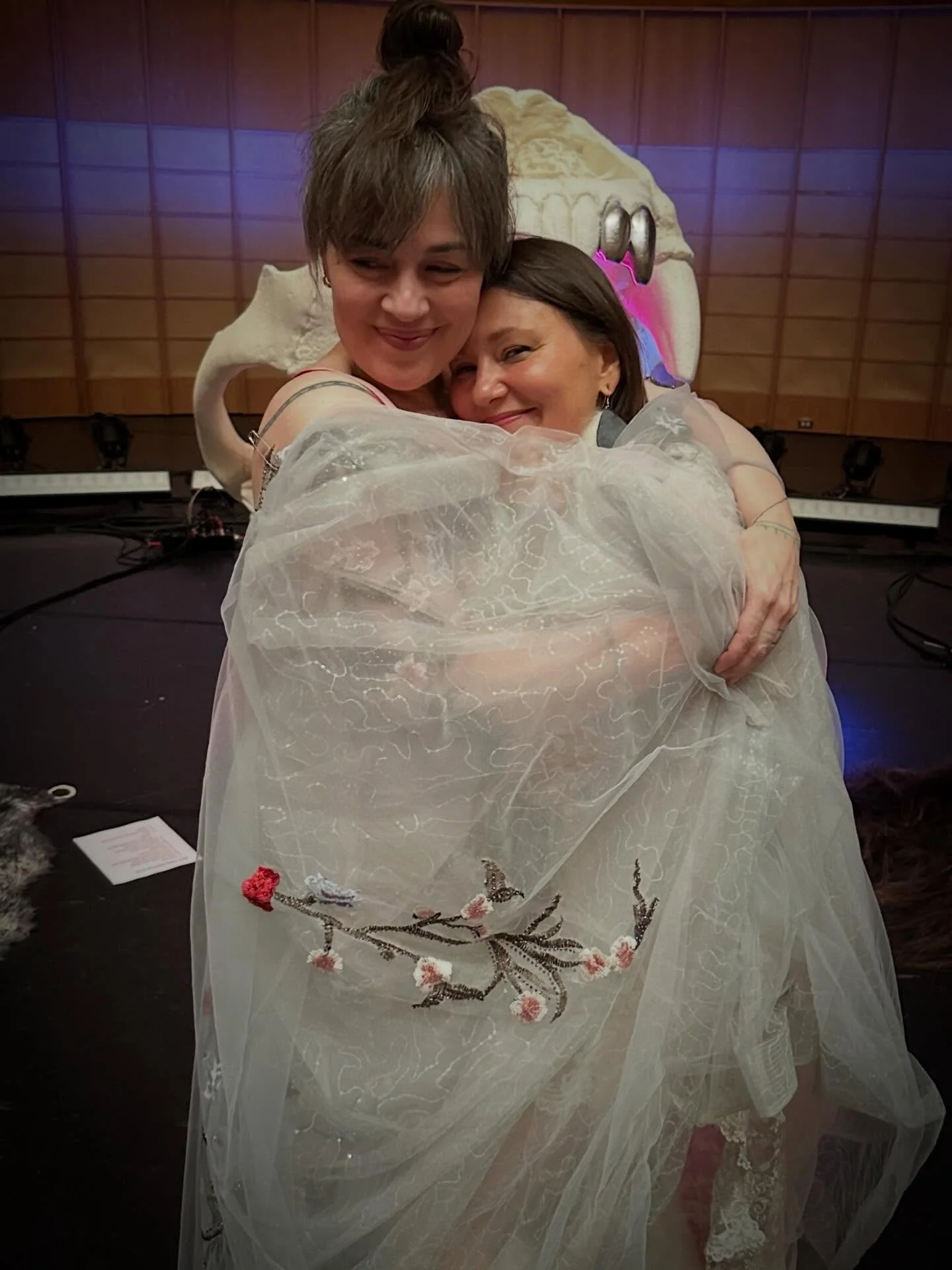 Split Tooth is about to launch 👊🏾
@tanyatagaq @jeanmartinbarnyard @kanezaschaal @naia_ugh_fuck @celinakalluk @pangniq @sillathroatsingers @radwanghazimoumneh @chancentreubc #UBC #vancouver #FelipeUgarte