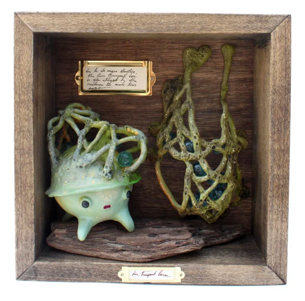 4.skhor_hivetransportlarmdiorama-600x593.jpg