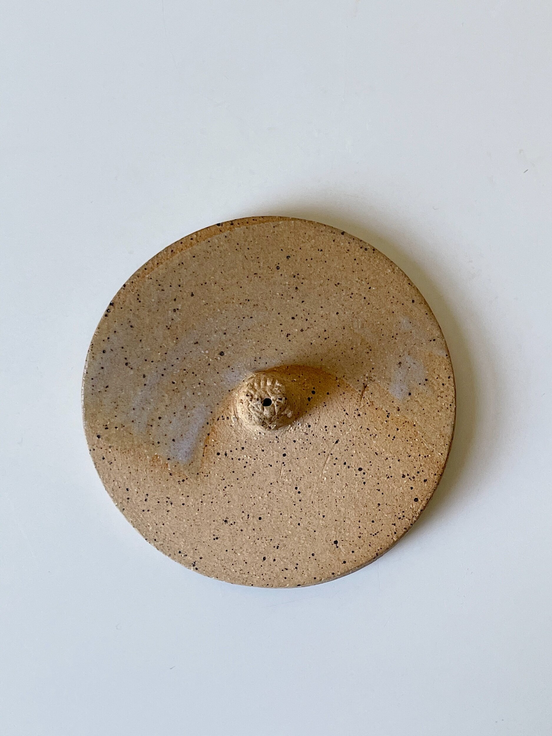 17EA2FF6-0BCF-433A-A5B0-7B394F1C0085