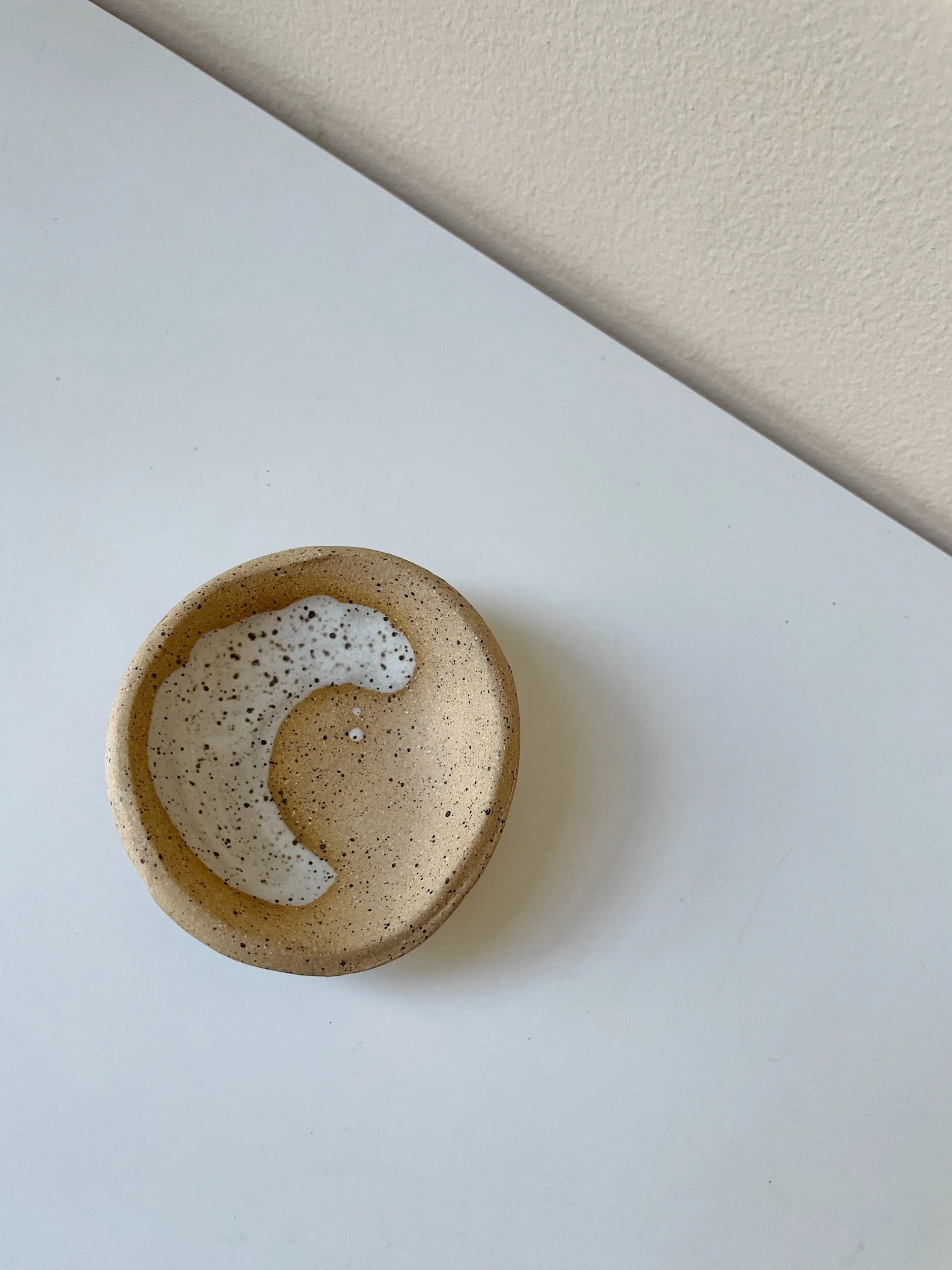 AE7186A2-5737-45EB-8A5A-2BE2D37453FF