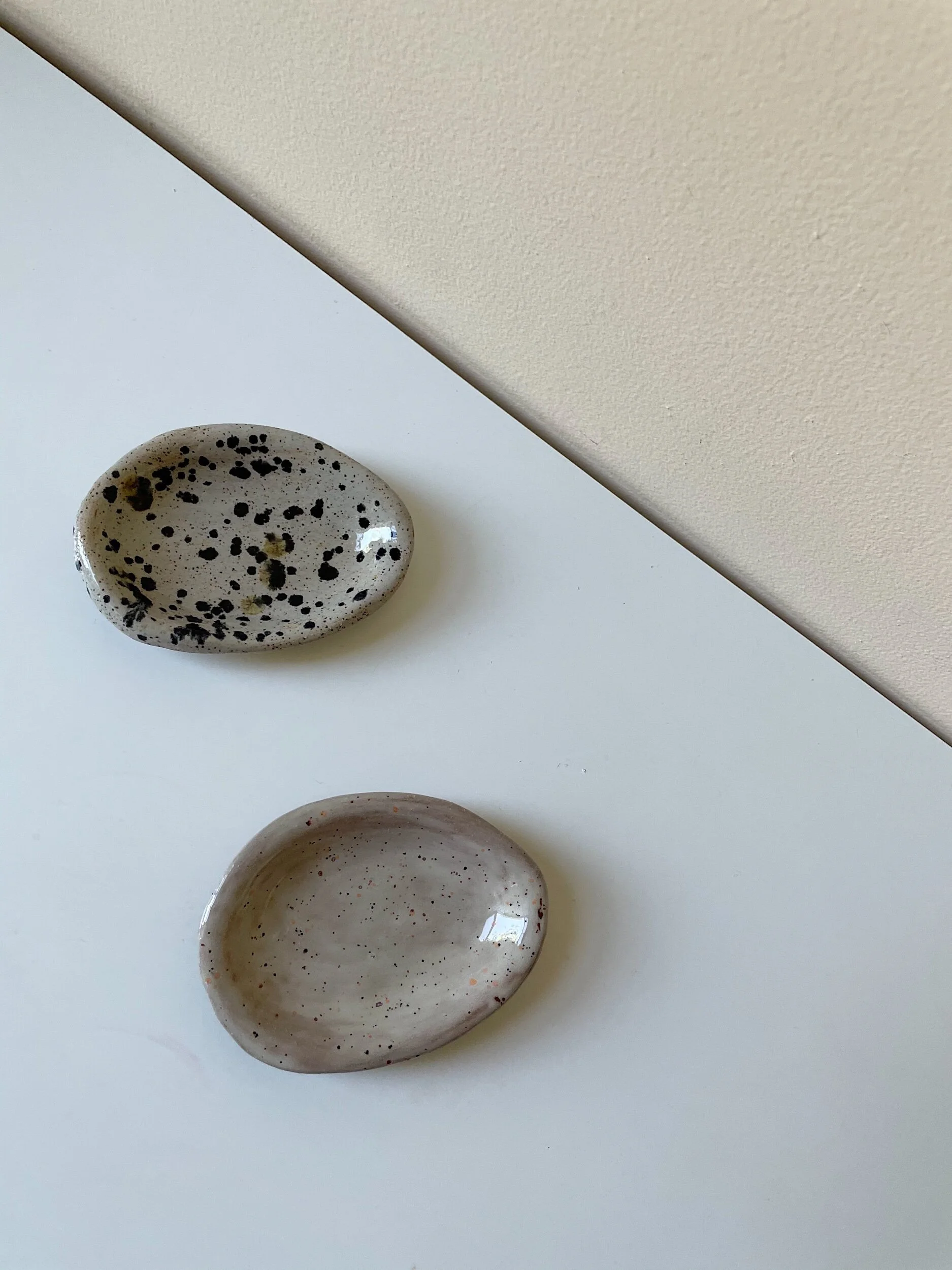 AB12DEFF-9E04-419B-92B4-1B18511DAAB1