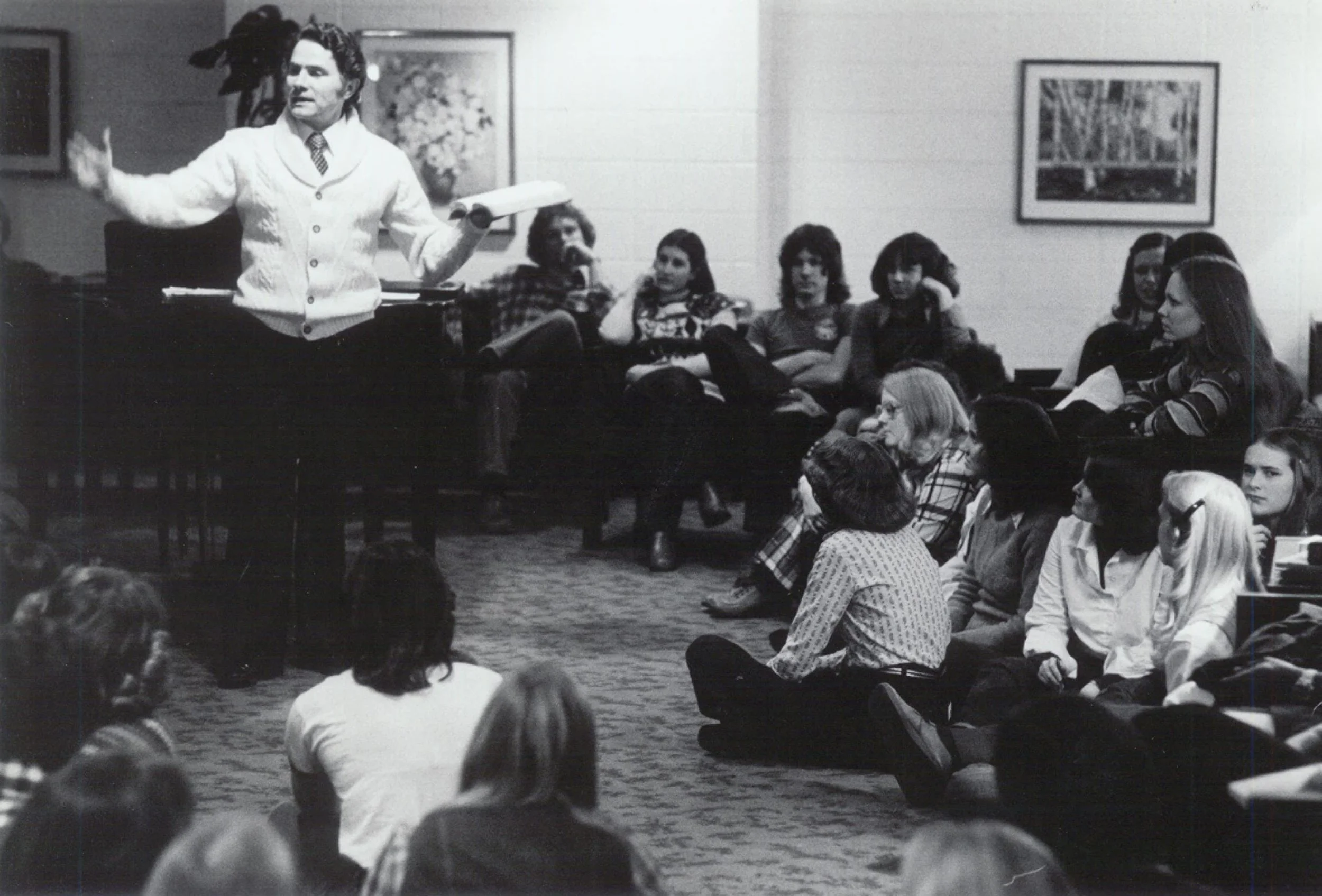 Luis speaking to students at Wheaton College.