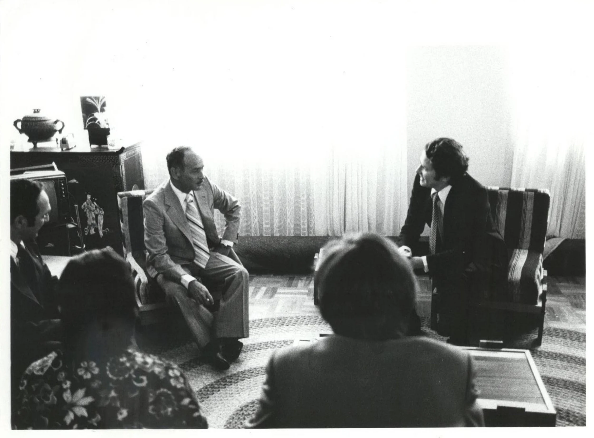 president-hugo-banzer-y-luis-palau_12623300384_o.jpg