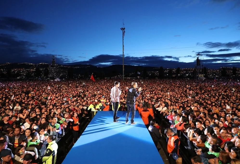 Palau%2BPraise%2BReports