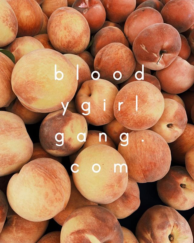 PSA - Just a few days left for your chance to score introductory FREE US shipping for orders of $65 before major changes to our store starting August 1st 😜 Have a peachy week ahead! 🍑
.
Also, we are working with a new woman owned vendor for our VOT
