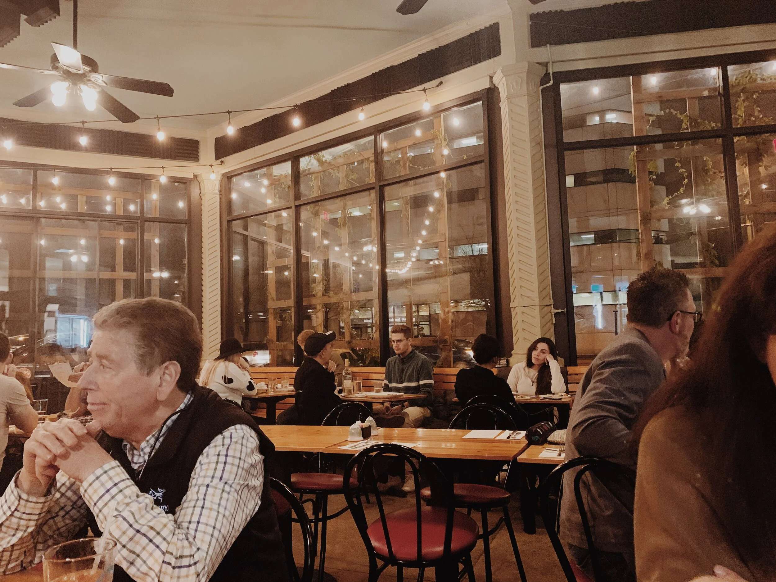 Tamboli's Pasta and Pizza