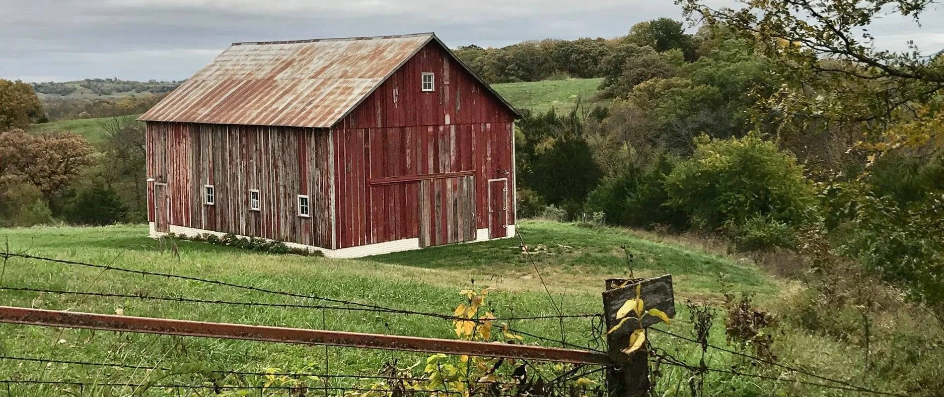 The Barn — Lone Oaks Farm