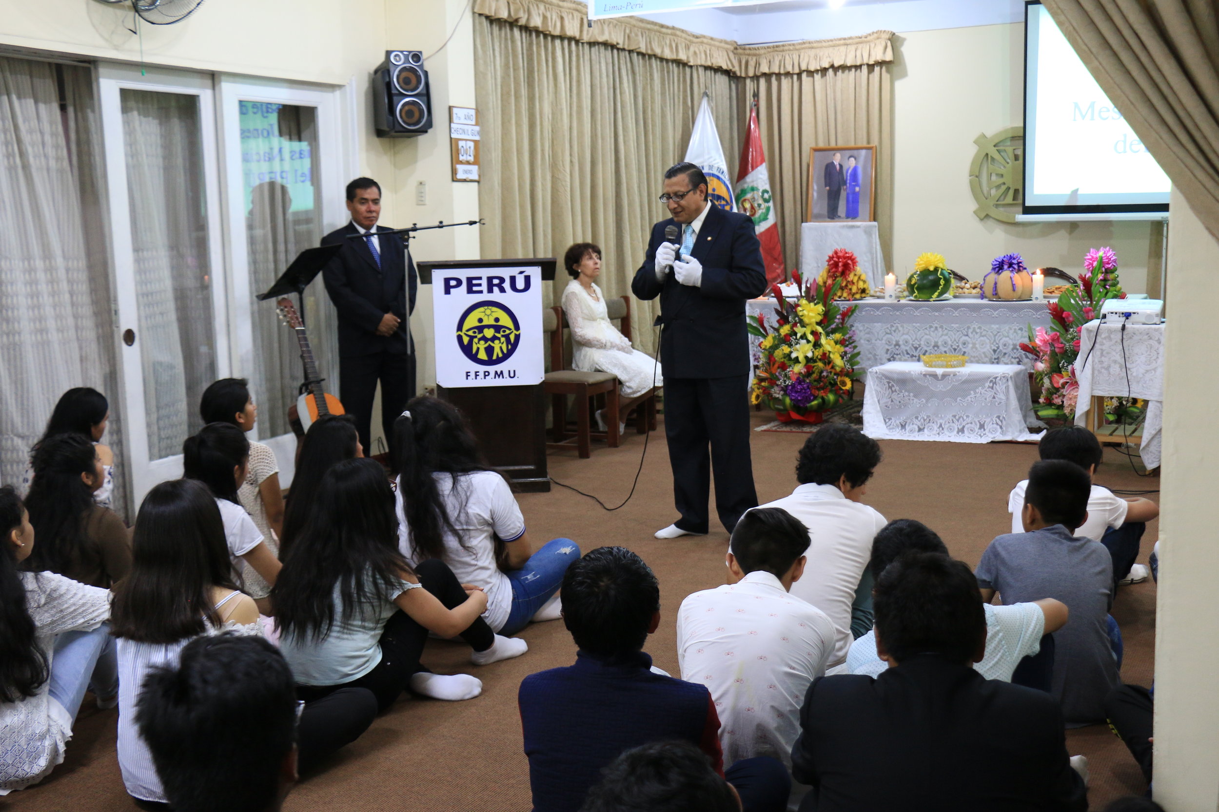 Senor Alberto giving a Sermon