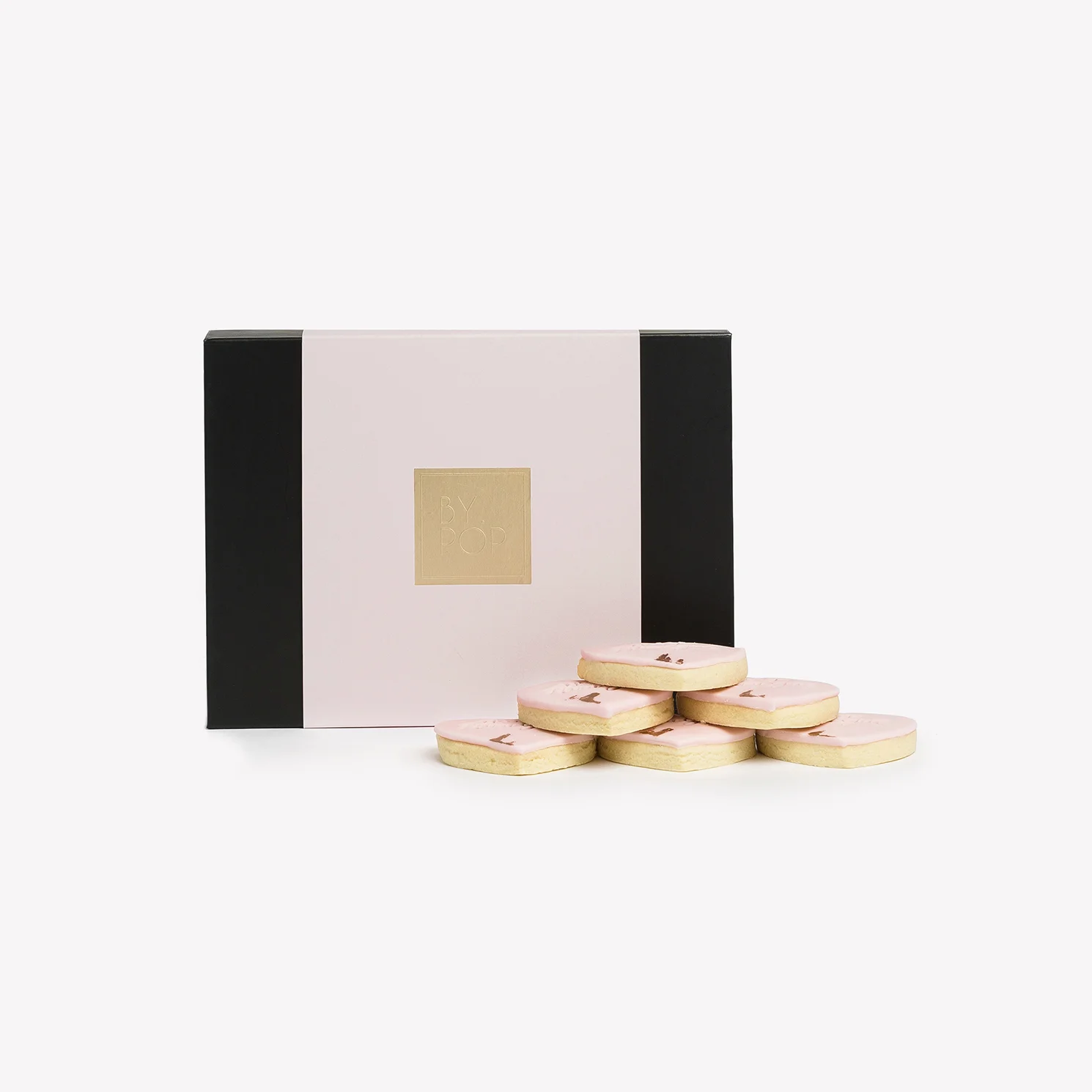 011_CatBlack2019_BYPOP_WEB.jpg