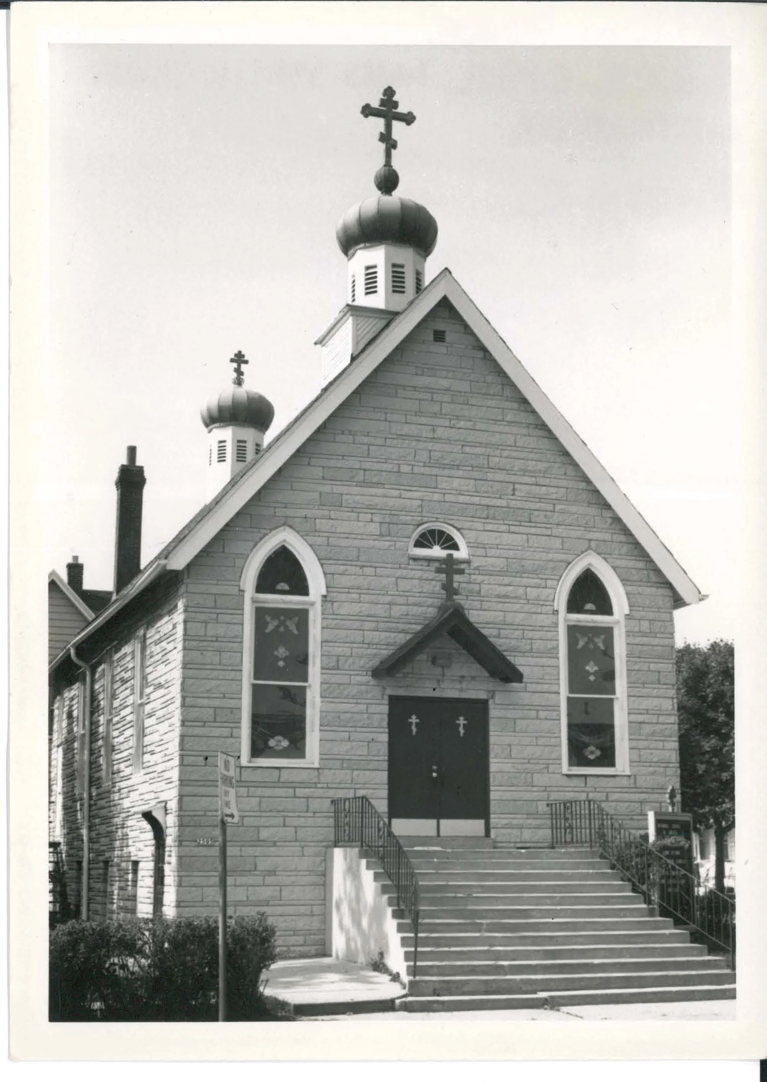 Original Church 1927-1985.jpg