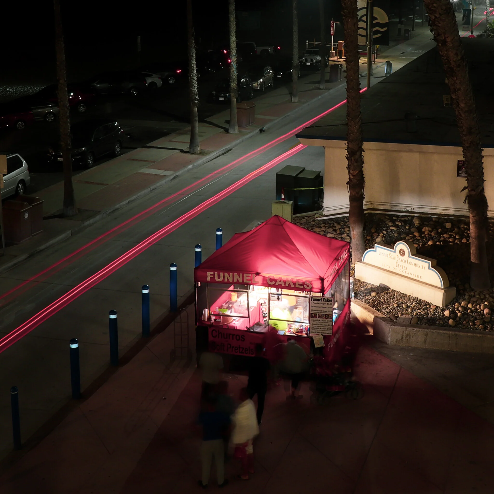 IMG_3852 FUNNEL CAKES.jpg