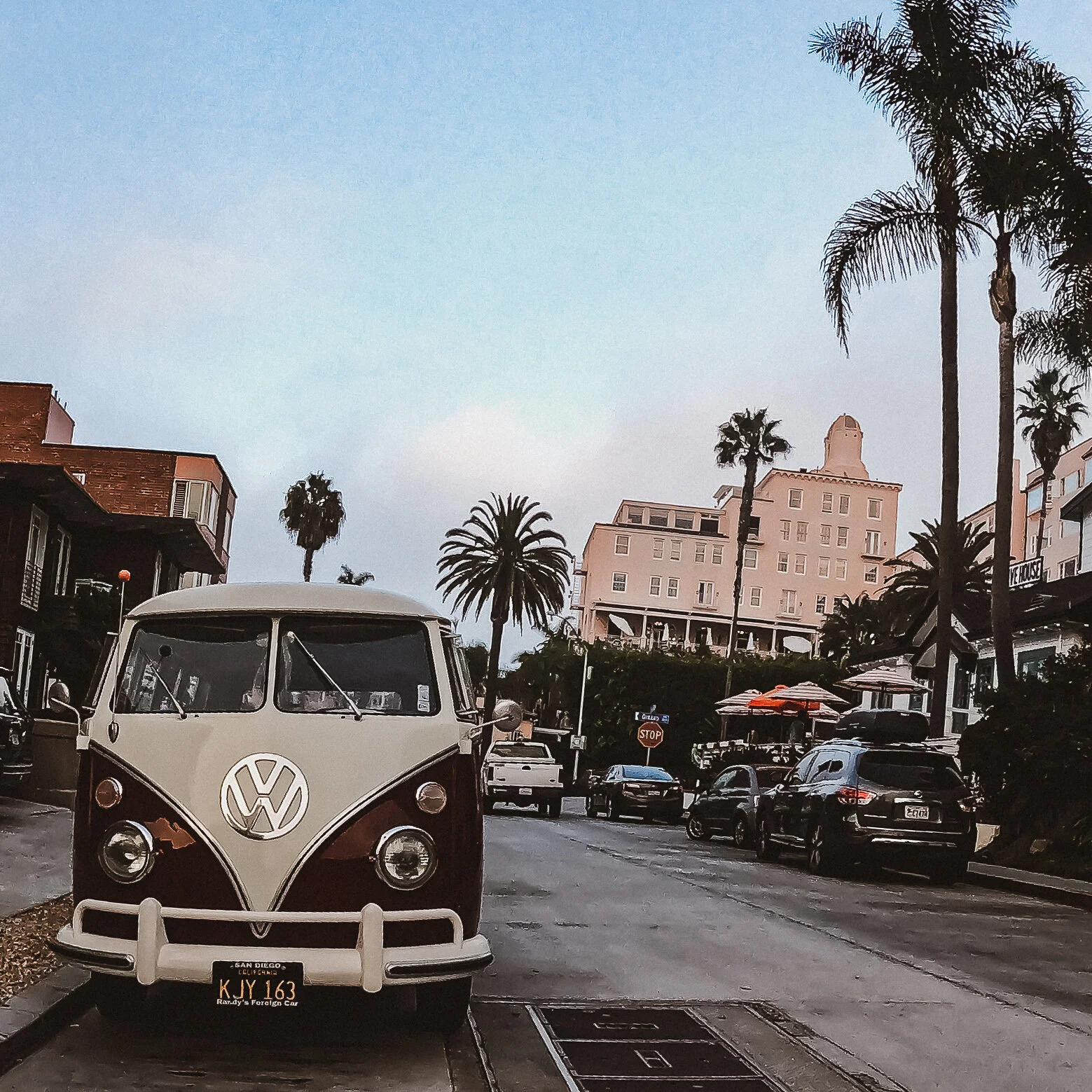 G0638569 LA JOLLA BUS.jpg