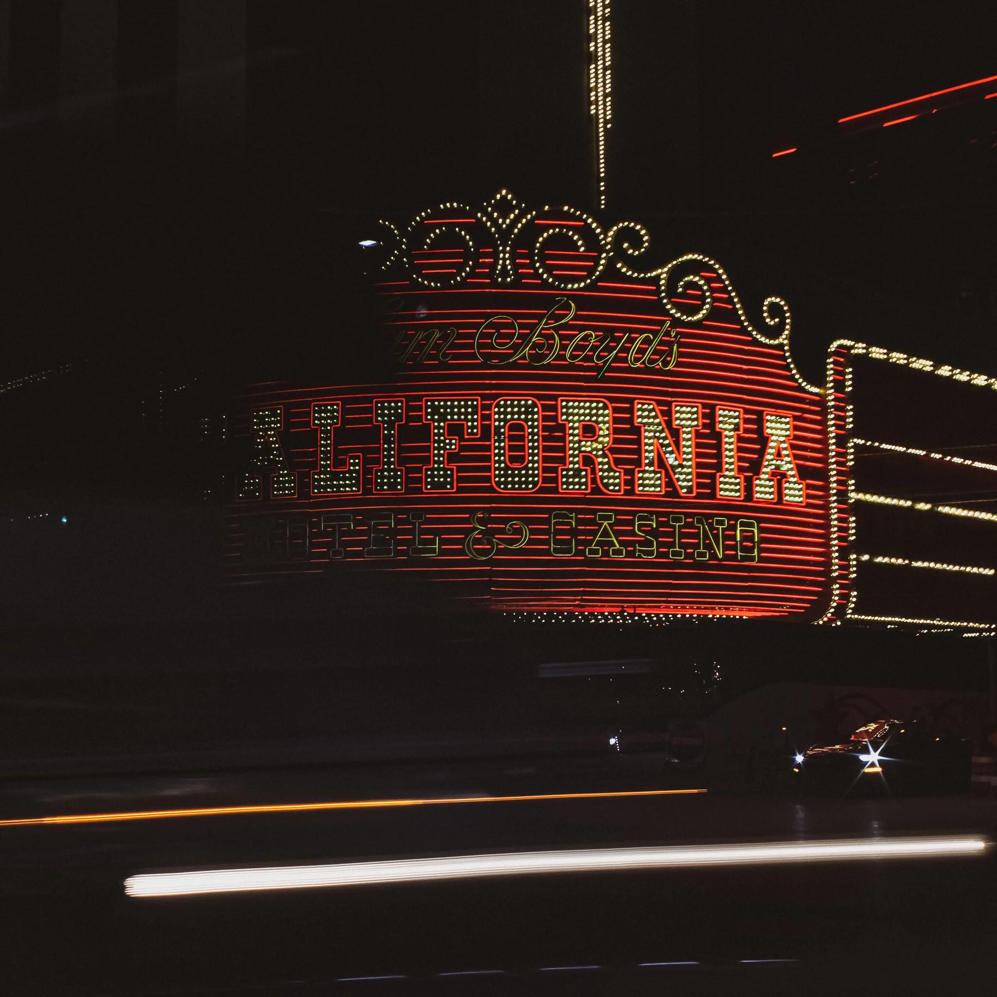 USED WEEK #43 IMG_0507 LAS VEGAS.jpg