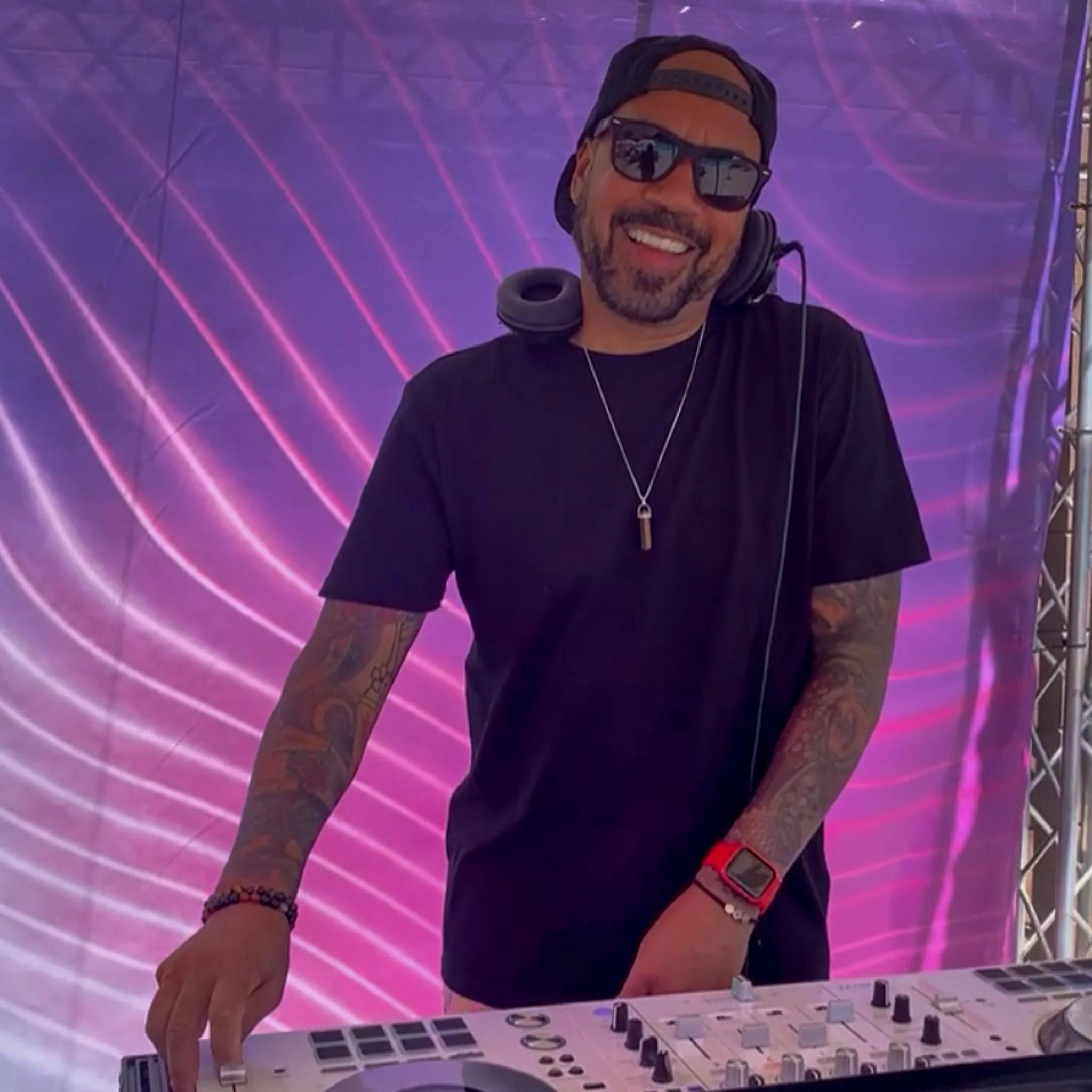 Screen Shot 2022-08-31 at 10.50.39 PM.jpg