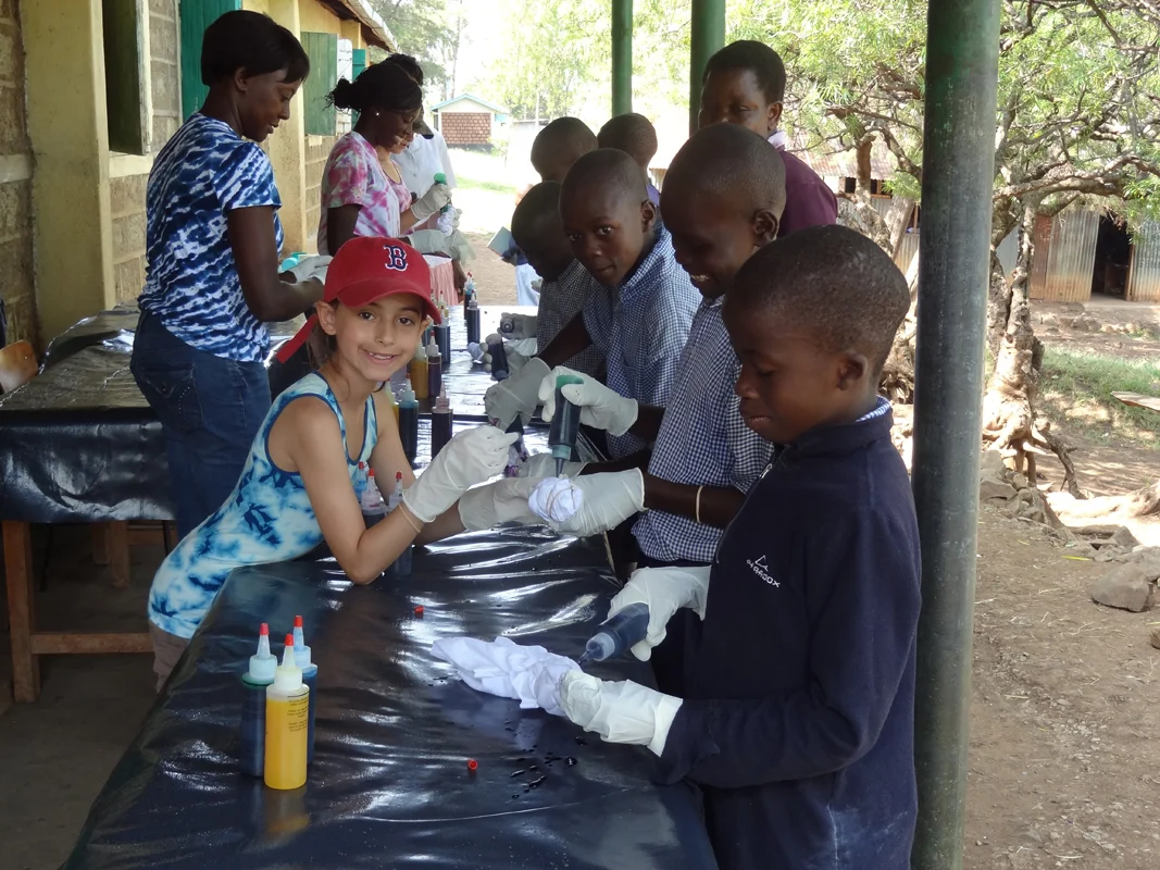 oci-kids-helping-kids-7.jpg
