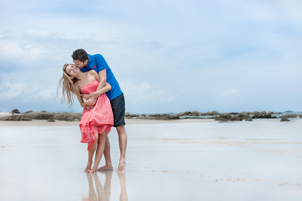  Couple Photo Session on Hua Hin Beach 