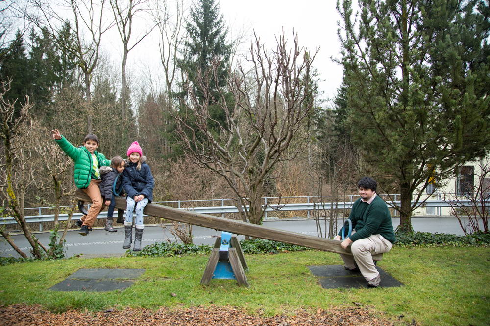  Family Photo Session in Zug, Switzerland 