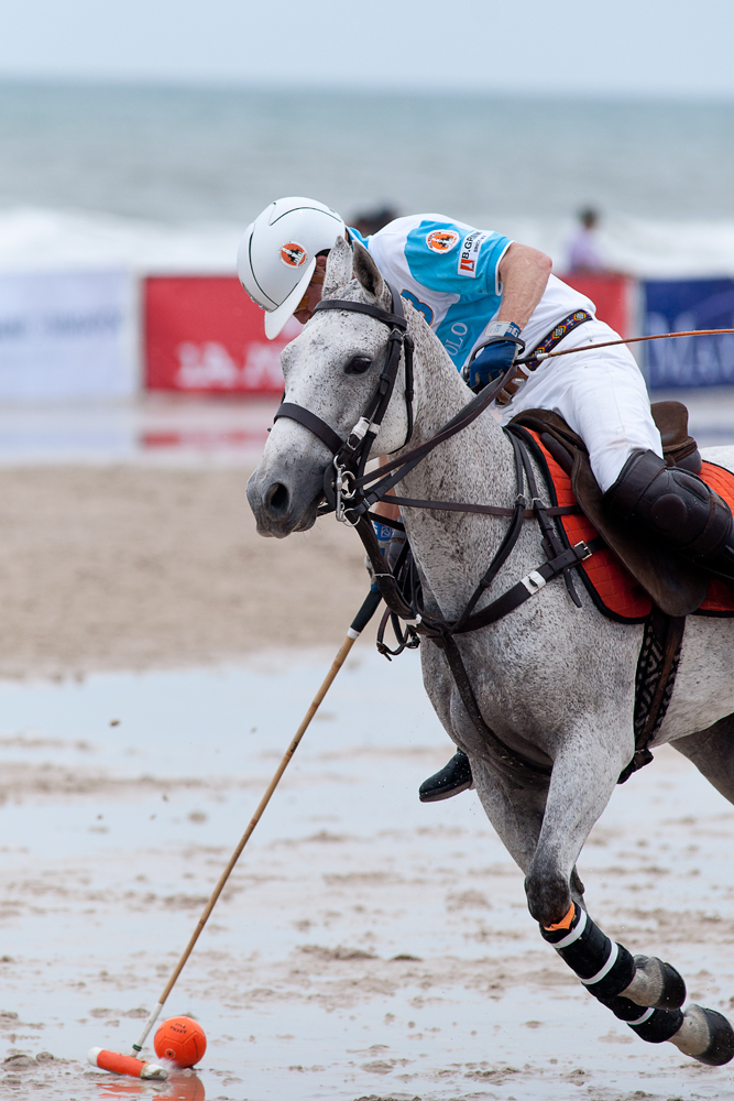 2012-hua-hin-beach-polo-60.jpg